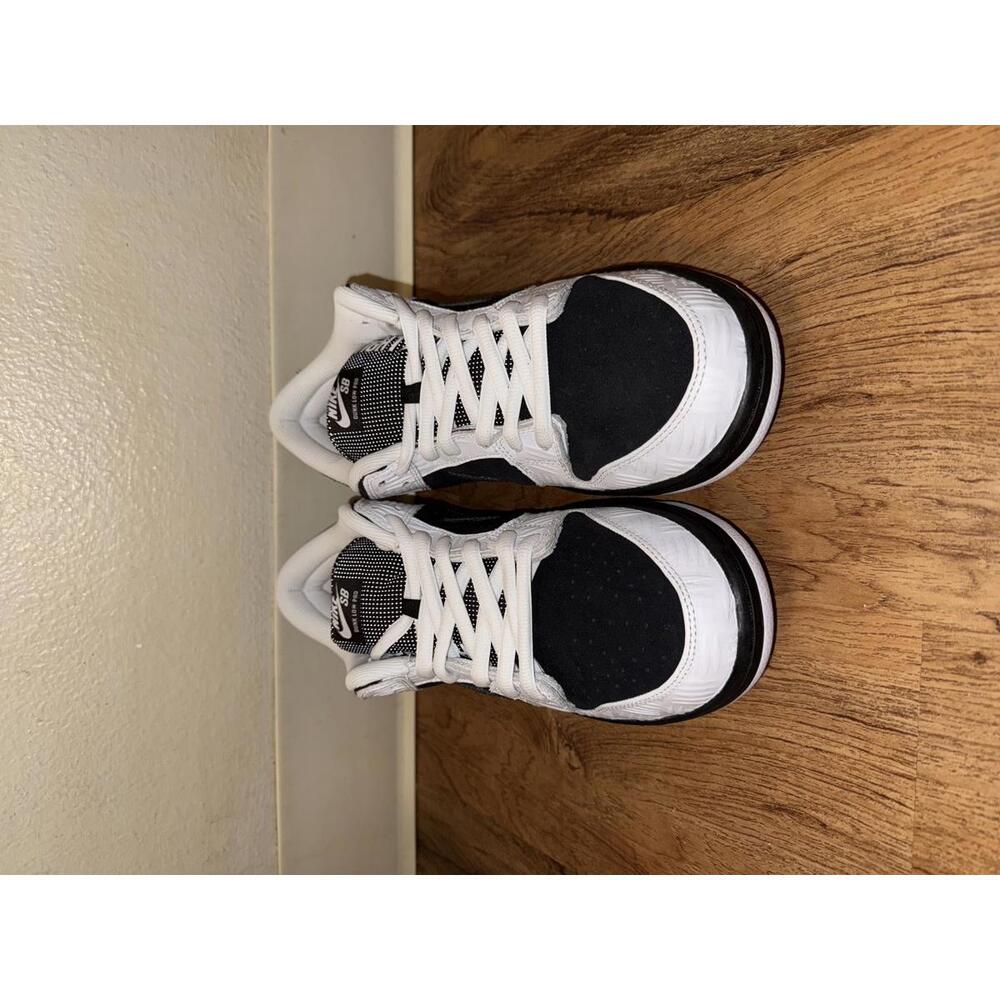 Nike SB Dunk Low Tightbooth - Picture 4 of 14